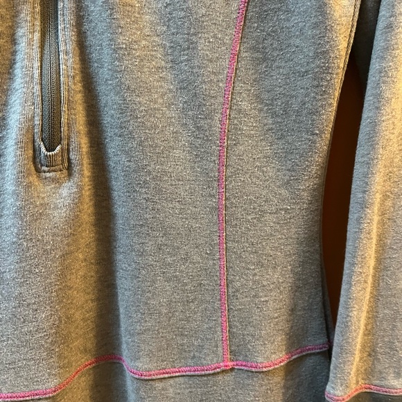 Columbia Knit Dress Women's size Small Grey with Purple stitching, Omni Wick - Picture 11 of 11